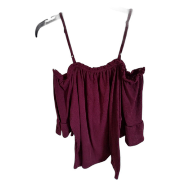 NWT Live to be Spoiled Burgundy Cold Shoulder Blouse Sz XL - Picture 2 of 5